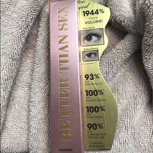 Too faced better than sex masacara brand new